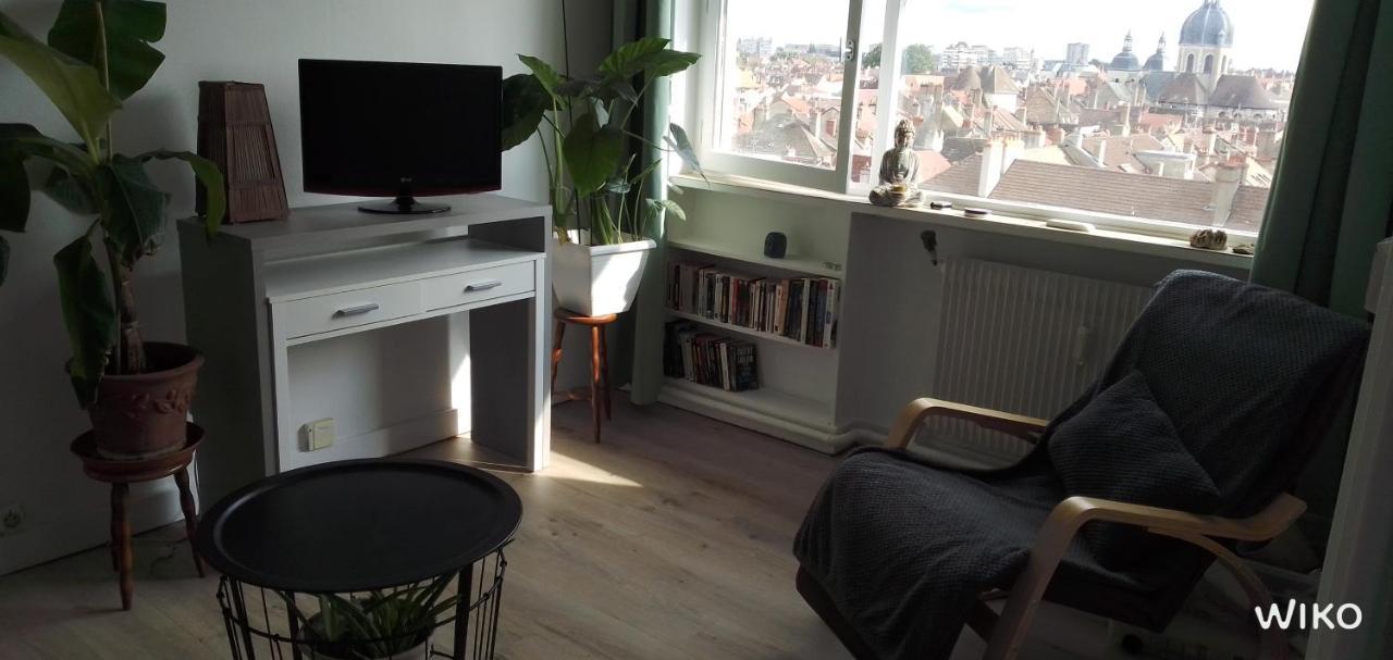 F2 30M2 - Vue Exceptionnelle Sur La Vieille Ville Chalon-sur-Saône Eksteriør bilde